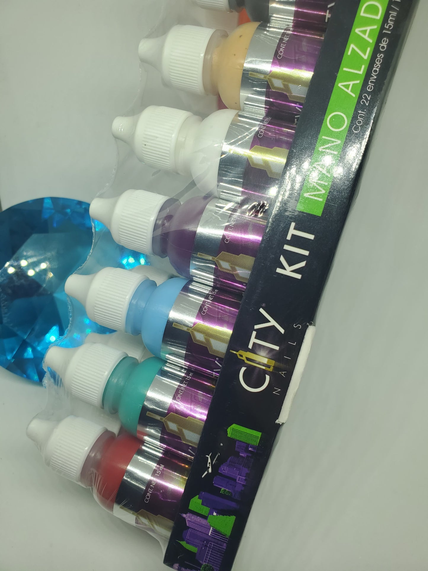 Raised Hand Kit ( City Nails )